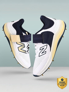 New Balance CK4040 Cricket Shoes For Men