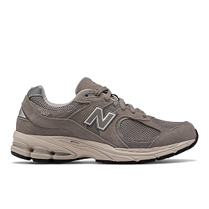 new balance men 2002 sneaker