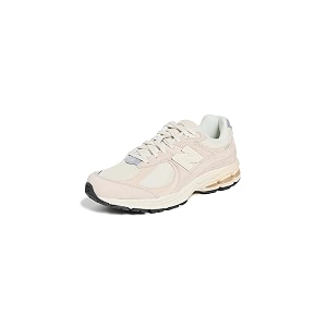 new balance men 2002 sneaker