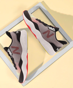 New Balance SHIFT RACER Running Shoes For