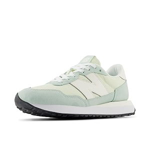 New Balance Women 237 Sneakers