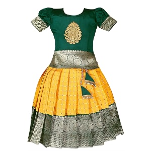 New South Indian Traditional Pattu Pavadai Tapeta
