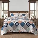 NEWLAKE Quilt Set Queen Size, Bedspread Sets Boho Country Squares, Quilt Bedding Set Lightweight and Breathable for All Seasons, Soft Quilted Bedspread with 2 Pillow Shams