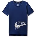Nike Boy39s Graphic Regular Fit T-Shirt