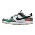 Nike Boys' Dunk Low SE Sneakers