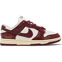 Nike Dunk Low SE Women's Trainers