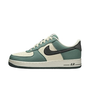 Nike Mens Air Force 1 07 Lv8