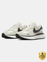 NIKE Phoenix Waffle Running Shoes For Women
