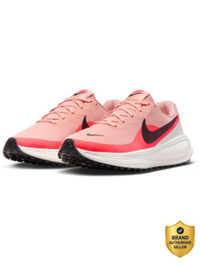 NIKE W REVOLUTION 8 Running Shoes For