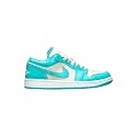 Nike Women's WMNS Air Jordan 1 Low Sneaker