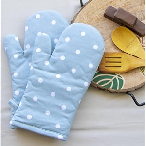 oak amp lily 100 cotton oven gloves set of 2 beige heart print  heat proof quilted amp washable  15 x 30 cm  oven mittens for microwave  ideal for cooking amp baking