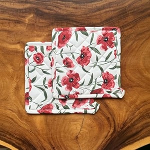 oak amp lily pot holders for kitchen  100 cotton hot pads  heat resistant machine washable  set of 2 with hanging loops  20x20 cm  for cooking baking amp bbq  red poppy flower pattern