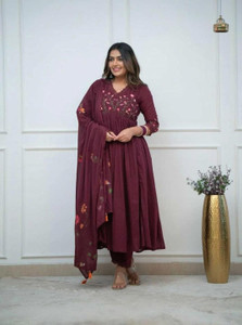 OKARA STYLE Women Kurti Pant Set