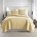 Oversized Queen Quilt Bedding Set with 2 Quilted Pillow Shams, Gold Quilts