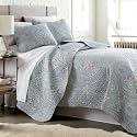 Oversized Queen Quilt Bedding Set with 2 Pillow Shams, Pure Melody Aqua