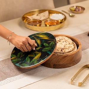 pallav acacia wood roti box with metal tong  handcrafted chapati amp paratha storage  wooden hot box for kitchen amp dining  serving box  natural finish  95 x 95 x 4 inch