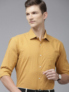 PARK AVENUE Men Checkered Formal Yellow Shirt