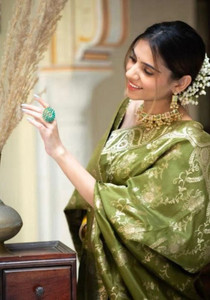 parthfabric woven banarasi art silk jacquard saree green