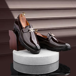 WUGATTI Patent Leather Slip-On Trendy Stylish Comfortable