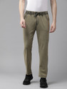 Perfkt-U Solid Men Olive Track Pants