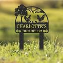 Personalized Metal Chicken Coop Sign, Custom Name Chicken Coop Signs for Outside, Decorative Garden Stakes, Metal Yard Art, Backyard Farmhouse Decor, Chicken Gifts for Women Man Color01