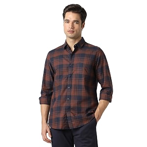 Peter England Mens Checkered Cotton Shirt