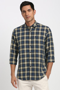 PETER ENGLAND Men Checkered Casual Dark Blue