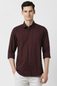 PETER ENGLAND Men Solid Casual Maroon Shirt