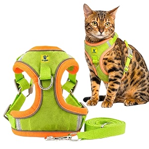 aa pets39 suede harness amp leash set for cats small dogs  escape proof  night safety reflective strips  2 leash points s lime green