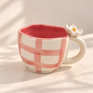 pink checkered ceramic mug with 3d daisy flower handle  stylish tea coffee cup  ideal for green tea coffee amp tea  elegant drinkware for home office kitchen