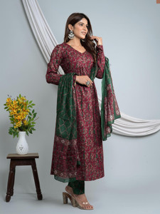 PINKPERRY Women Kurta Pant Dupatta Set