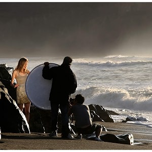powerpak 5 in 1 60cm24 inch translucent silver gold white and black collapsible round multi disc light reflector for studio or any photography situation