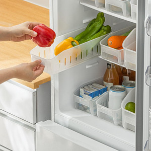 prayati plastic fridge container  - 1500 ml pack of 4 clear