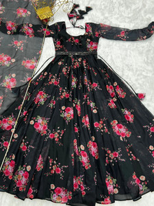 Priniti Anarkali Gown