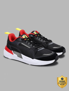 PUMA Ferrari Trinity 2 IN Sneakers For
