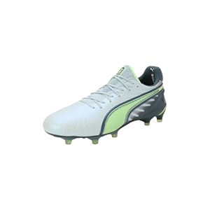 puma women king ultimate fgag football shoe