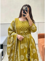 r n Women Kurta Dupatta Set