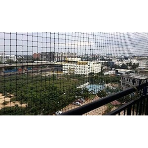 raisco black 30x10 anti bird nets black