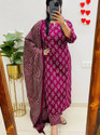 RATNTHAL Women Kurti Pant Attached Dupatta Set