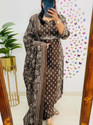 RATNTHAL Women Kurti Pant Attached Dupatta Set