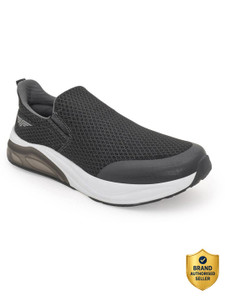 RED TAPE Athleisure Cultured Round-Toe Shape