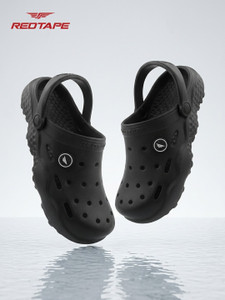 RED TAPE Men Clogs Sandal Black