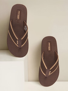 RED TAPE Men Flip Flops