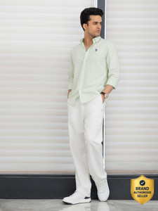 RED TAPE Men Solid Casual Green Shirt