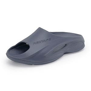 Red Tape Mens Sliders in Green