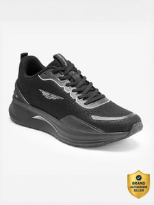 RED TAPE Walking Shoes For Men