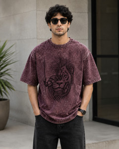 Rivento Fashion Graphic Print Men Round Neck