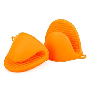 rkpm 2 pcs silicone pinch grip mitten oven mitt gripper grip kitchen potholder utensil tool 1 set orange