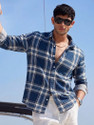 Roadster Men Striped Casual Blue White Shirt