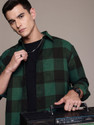 Roadster Men Checkered Casual Green Shirt